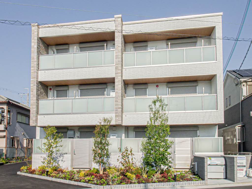 建物外観　積ハウスの賃貸住宅です♪お部屋探しはシャーメゾンショップへ！