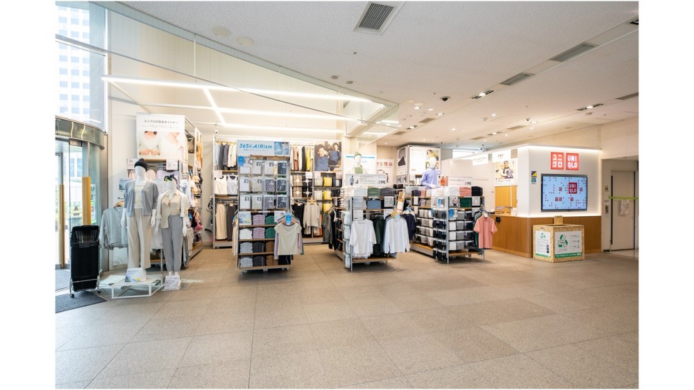 ショッピングセンター　ユニクロ済生会中央病院店（ショッピングセンター）まで143m