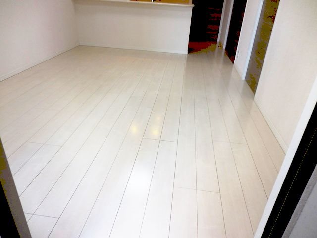 居室・リビング　同建物の別部屋の写真