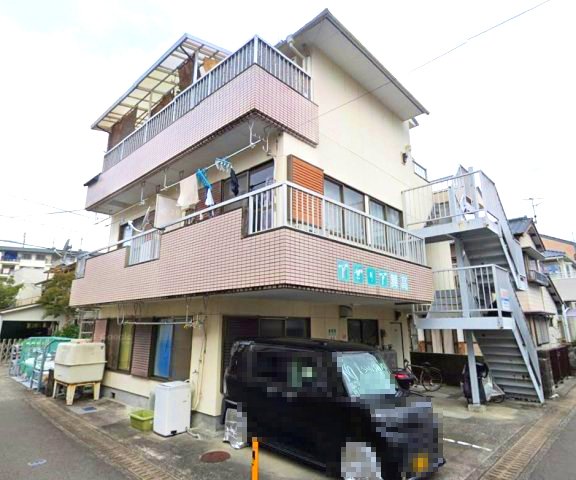 建物外観　現況が相違する場合は現況を優先致します。