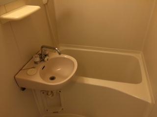 バス・シャワールーム　現況優先