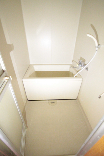 バス・シャワールーム　※別室の参考写真の為、現況優先です※