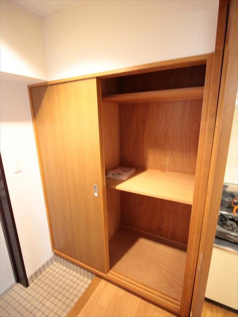 その他　松山市平和通　エンゼルコート古町　玄関収納