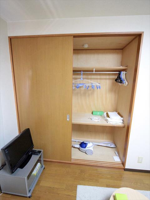 収納　松山市平和通　エンゼルコート古町　収納