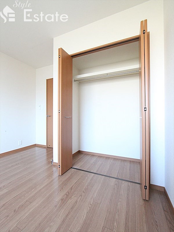 収納　ウォークインクローゼット