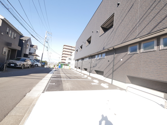 駐車場　★敷地内に駐車場がございます★