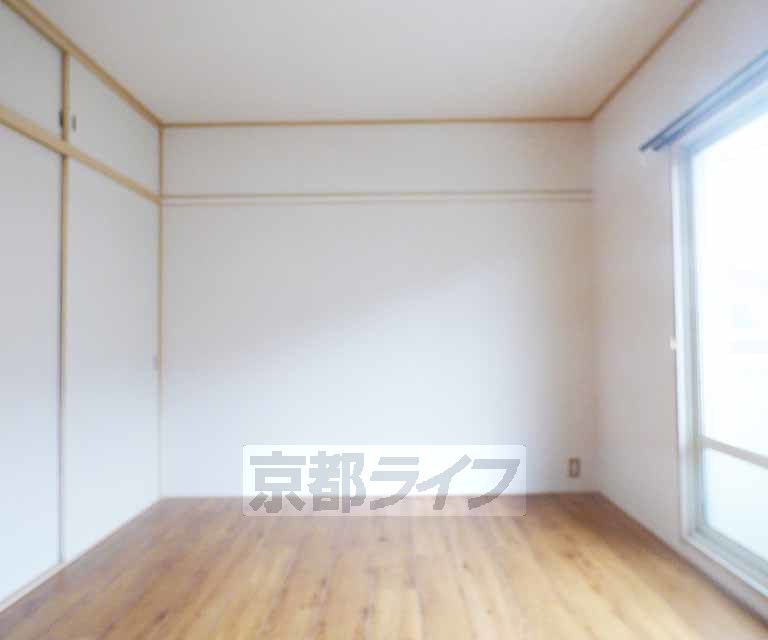 居室・リビング　広々としたお部屋になります。