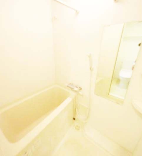 バス・シャワールーム　★ゆったり浸かれる浴槽★