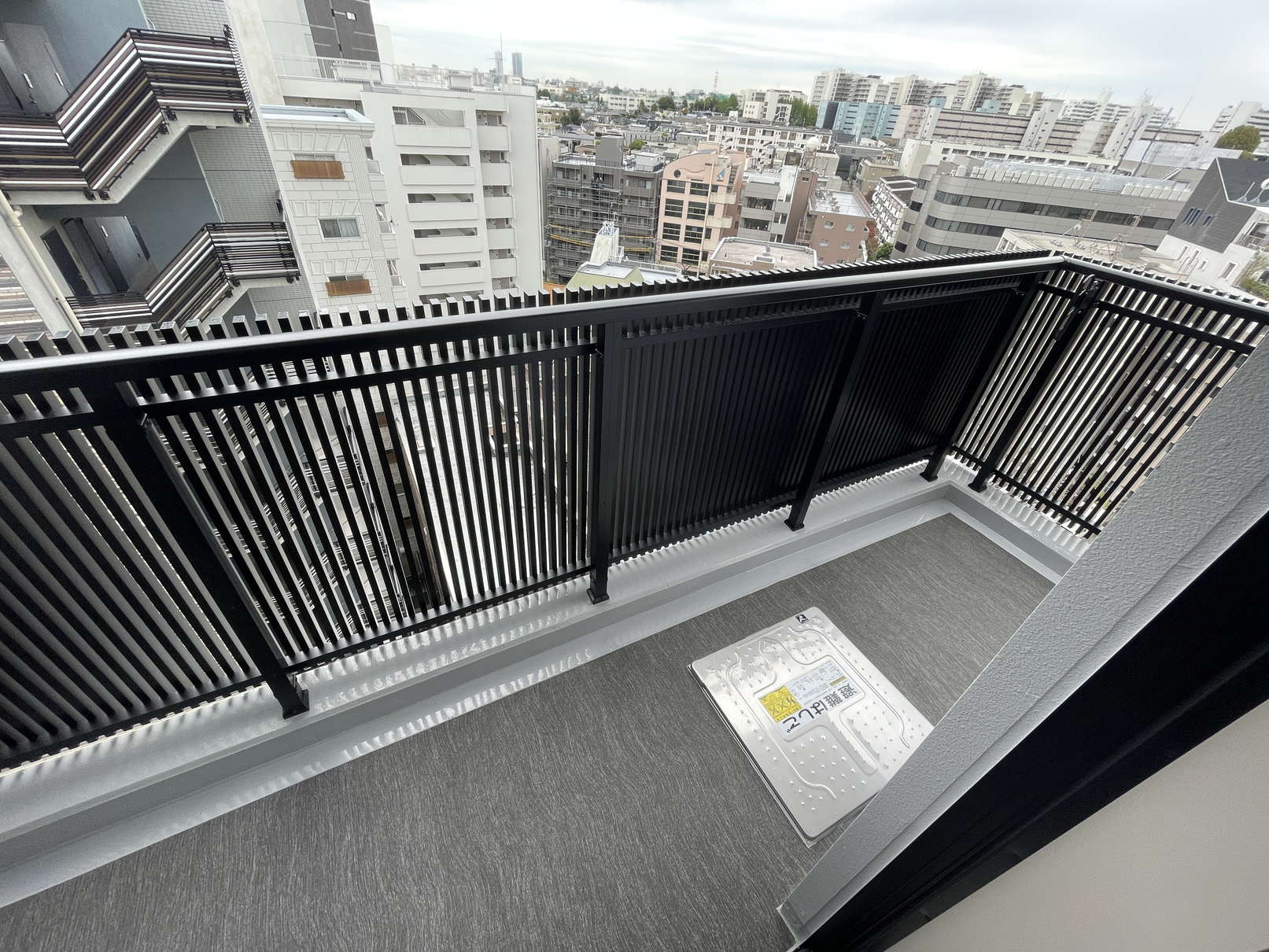 バルコニー　※同物件別号室の参考写真です。