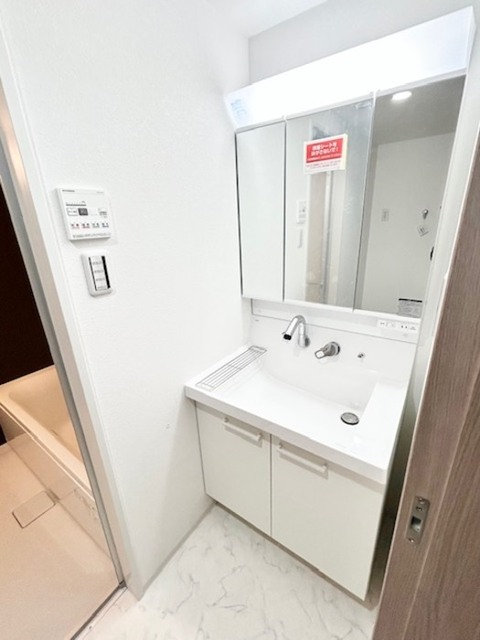 洗面設備　洗面所