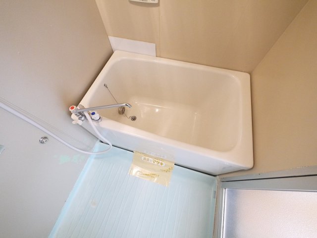 バス・シャワールーム　日々の暮らしに欠かせないお風呂です