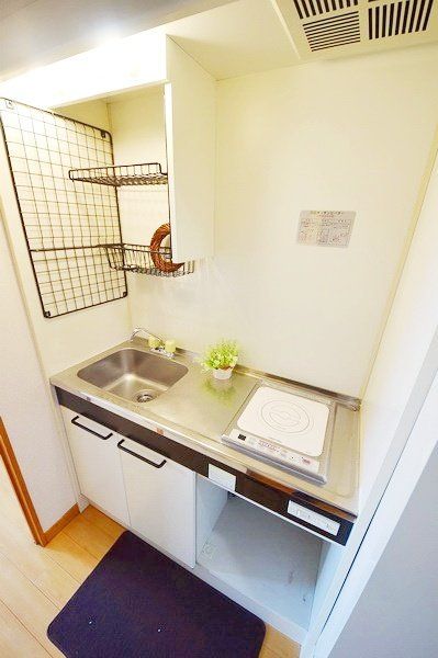 キッチン　★シングルライフに十分なキッチンですよね★