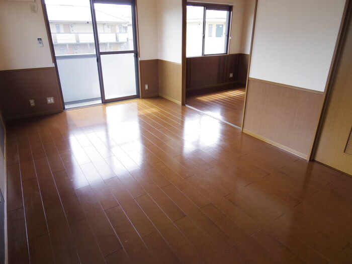 居室・リビング　リビング