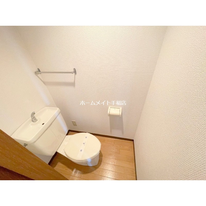 トイレ　美装済みです！