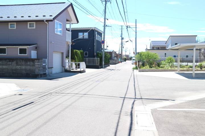 その他　前面道路（その他）まで5m