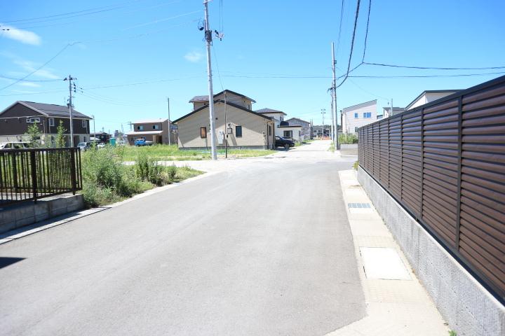 その他　前面道路（その他）まで5m