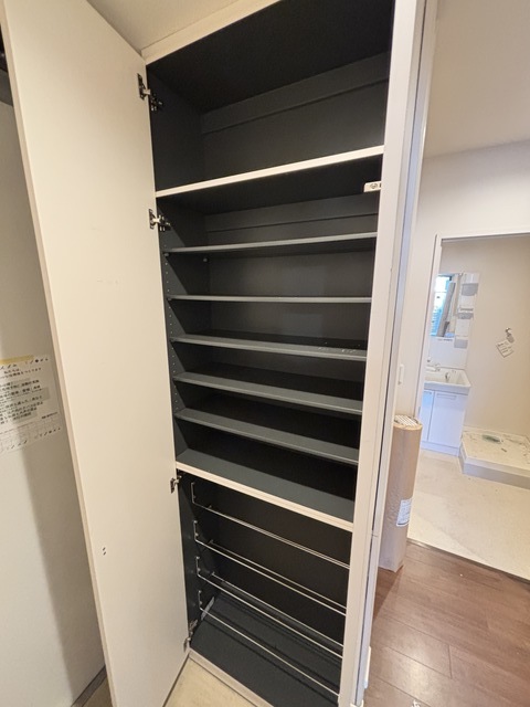 収納　※クリーニング前写真