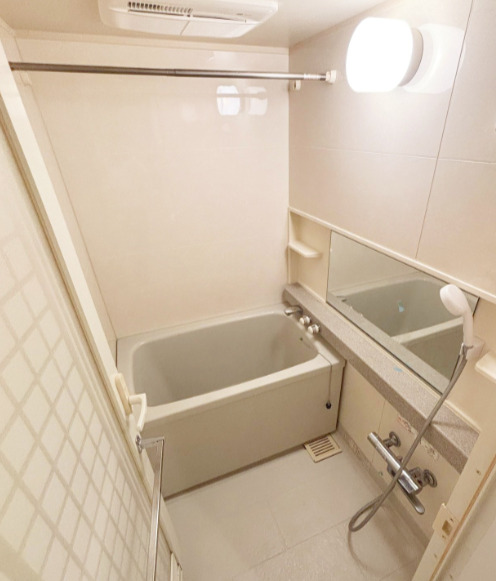 バス・シャワールーム　別部屋の写真を使用しております。