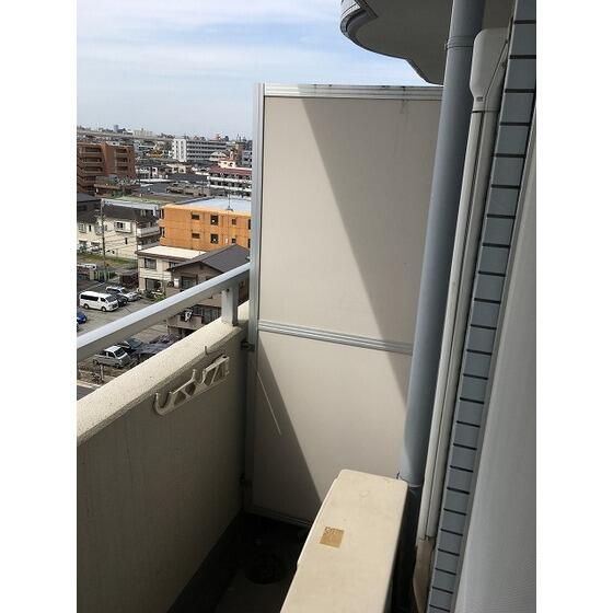 バルコニー　写真は反転タイプのお部屋です