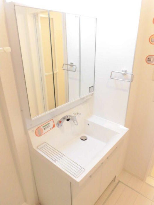 洗面設備　広い洗面スペースです★