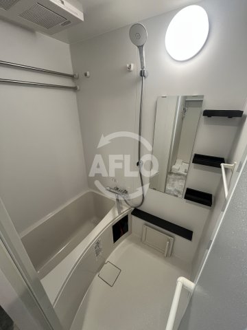 バス・シャワールーム　エステムコート新大阪XVIパルス　浴室