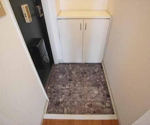 玄関　シューズボックス付きです。