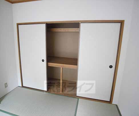 収納　たっぷり収納できますよ。