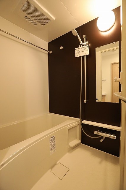 バス・シャワールーム　バス※別部屋参考写真