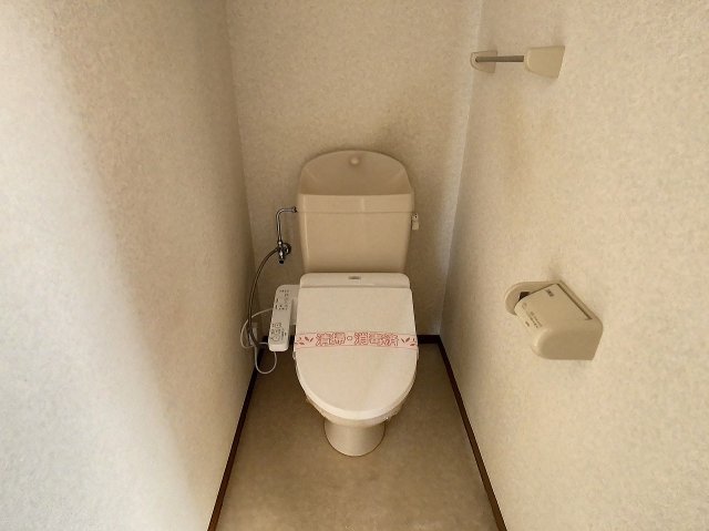 トイレ　2023年2月撮影※現況を優先します