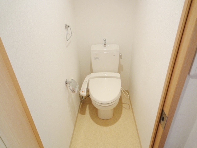トイレ　同物件別室です