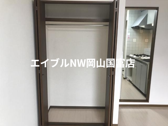 収納　クローゼット