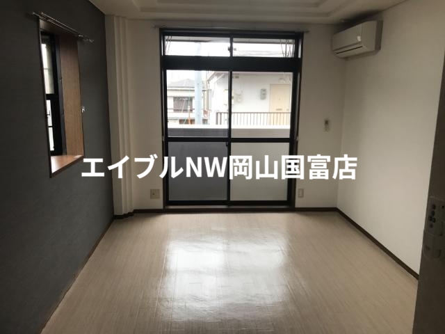 居室・リビング　洋室