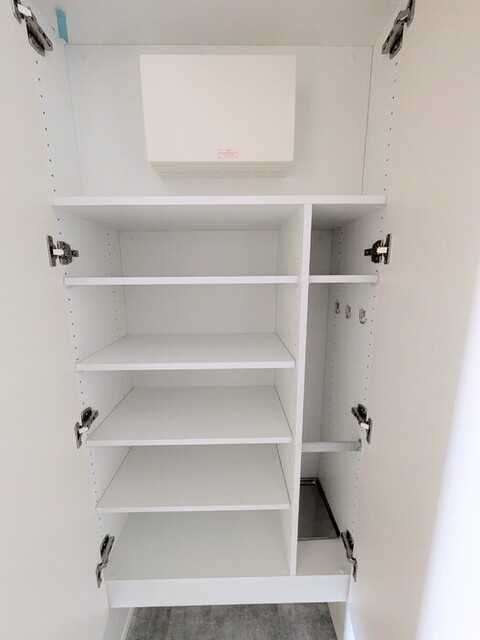 玄関　シューズボックス