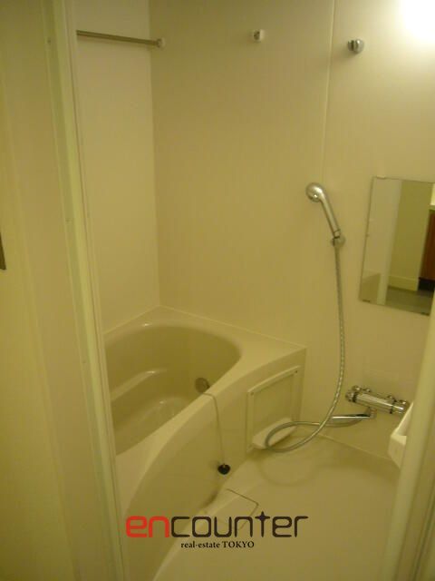 バス・シャワールーム　※同マンション別室参考写真
