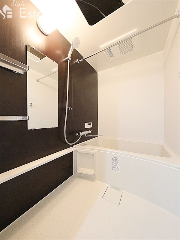 バス・シャワールーム　バスルーム