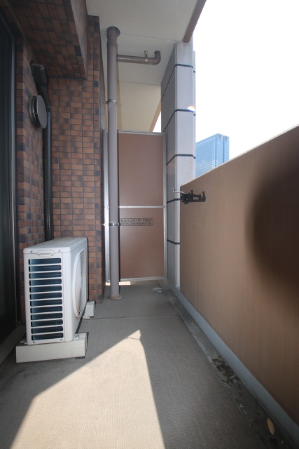 バルコニー　※別室の参考写真の為、現況優先です。