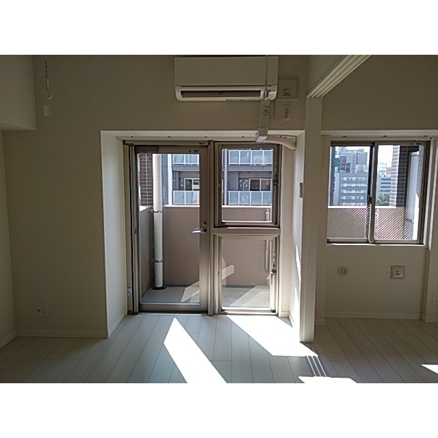 バルコニー　バルコニーがあります