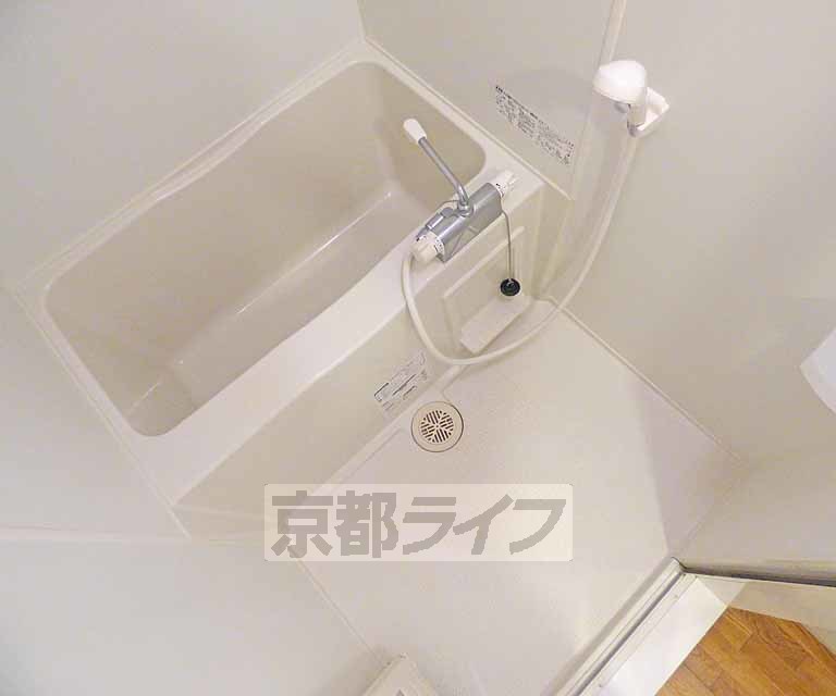 バス・シャワールーム　バスです。