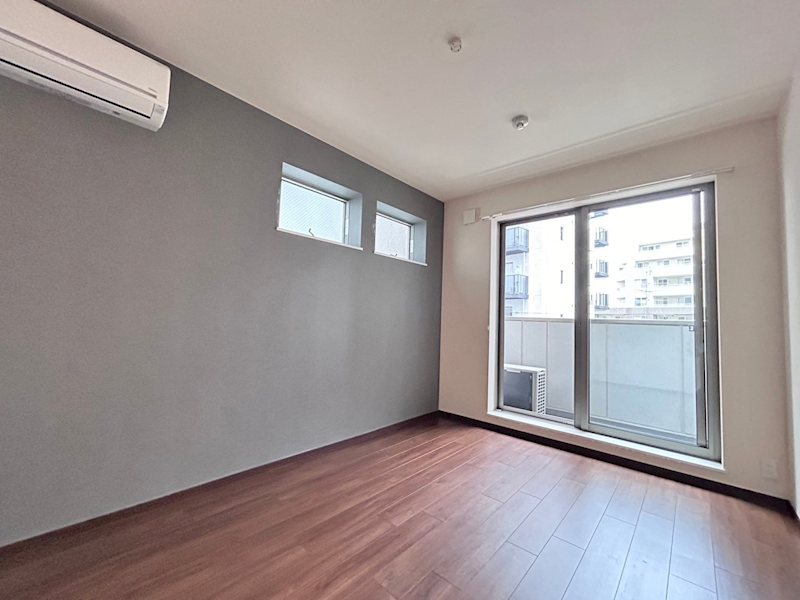 居室・リビング　別室参考写真です