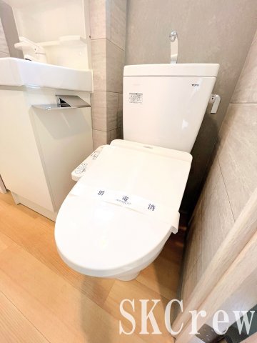 トイレ　別部屋　参考