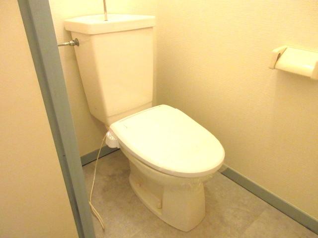 トイレ　WC