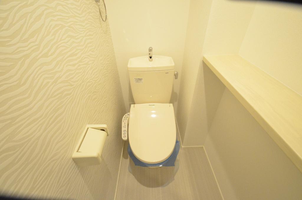 トイレ　シャワー付トイレ