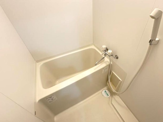 バス・シャワールーム　※現況優先・他号室写真使用