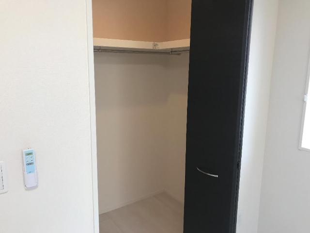 収納　ウォークインクローゼット