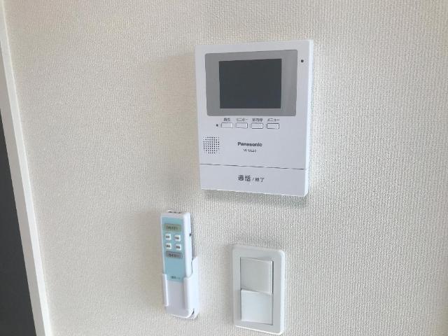 セキュリティ　カメラ付インターホン