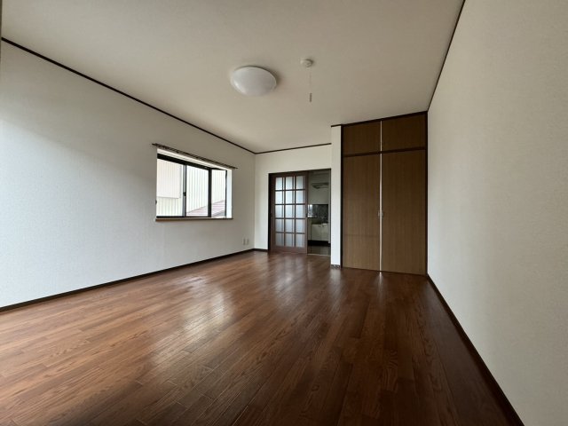 居室・リビング　※写真は他号室です