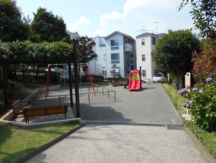 公園　日吉五丁目公園（公園）まで1284m