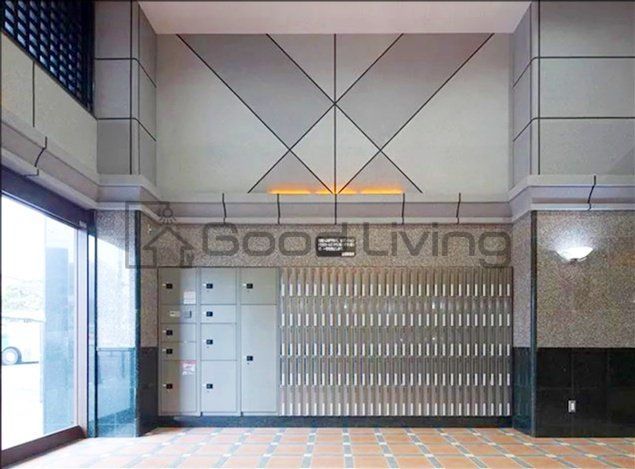 ロビー　嬉しい宅配ボックス付き