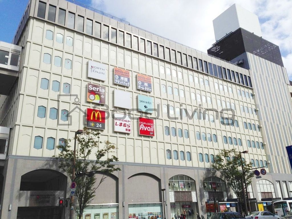 ショッピングセンター　ノース天神（ショッピングセンター）まで560m