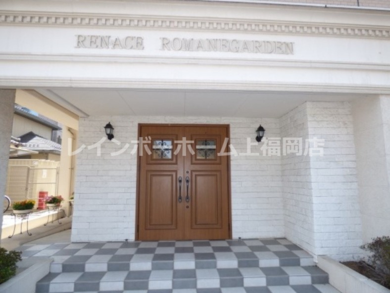 エントランス　毎日通るエントランスはこのようになっています